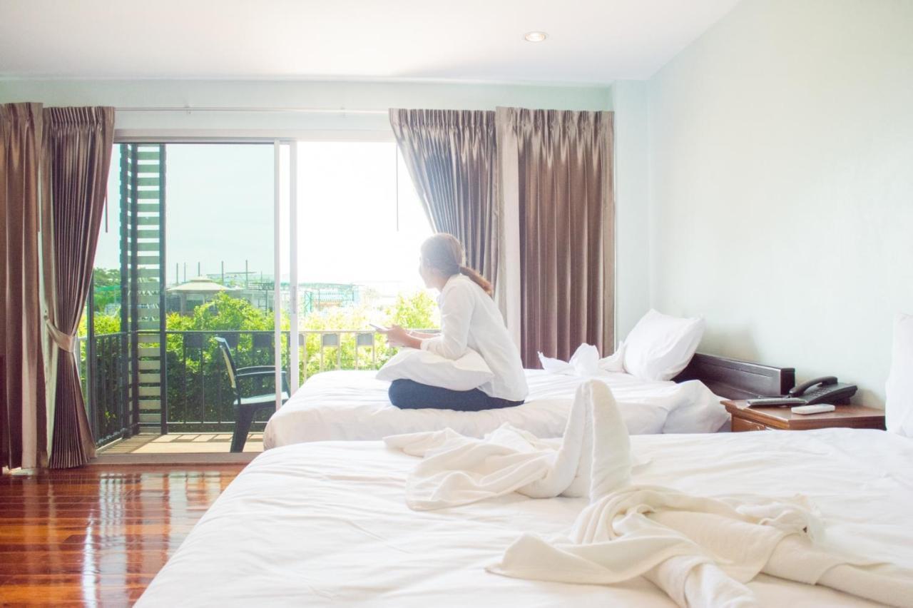 Menam Resort Nakhon Pathom Luaran gambar