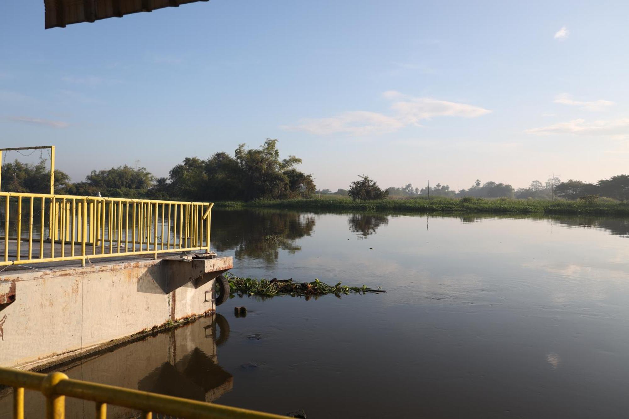 Menam Resort Nakhon Pathom Luaran gambar