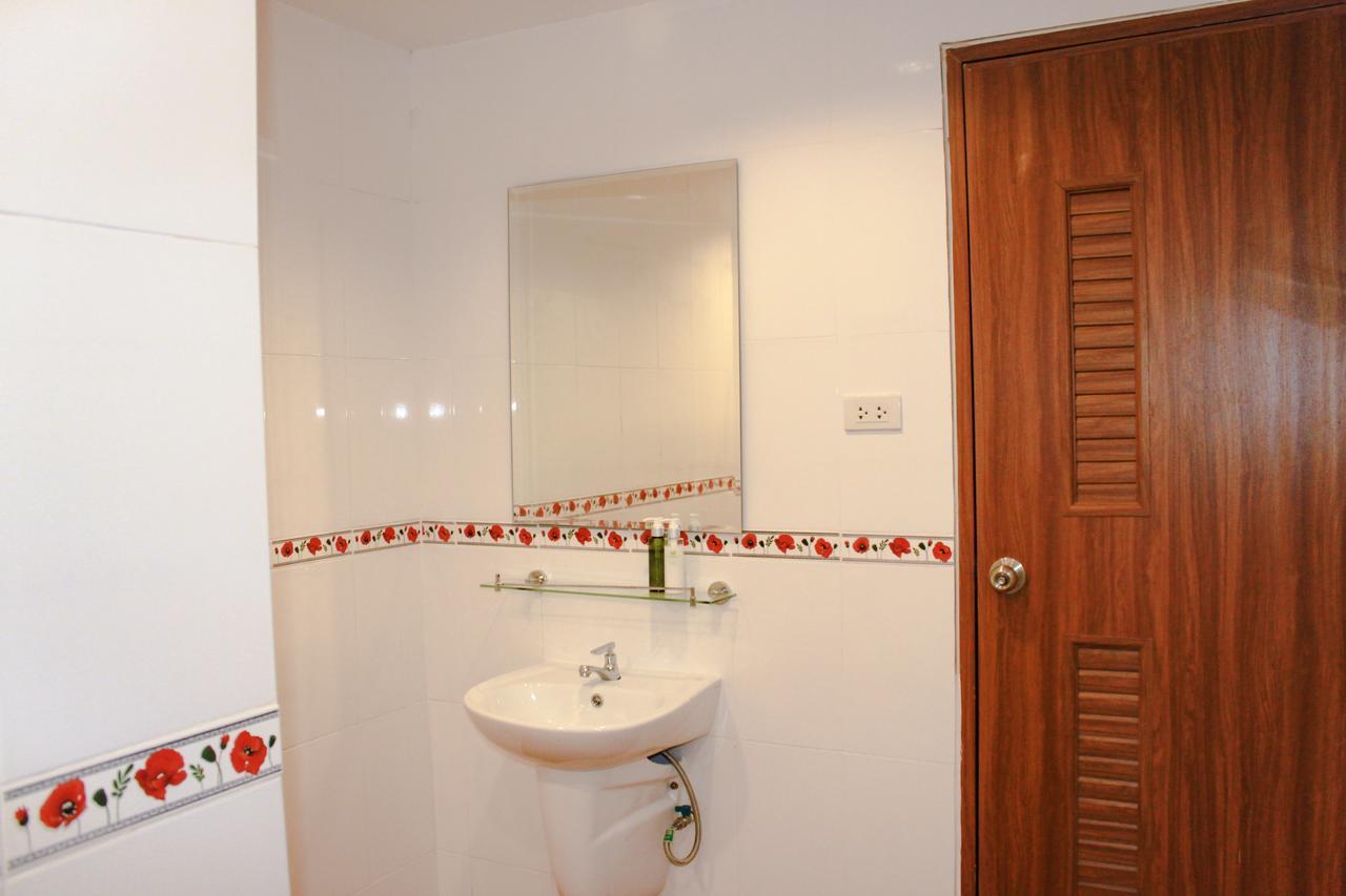 Menam Resort Nakhon Pathom Luaran gambar