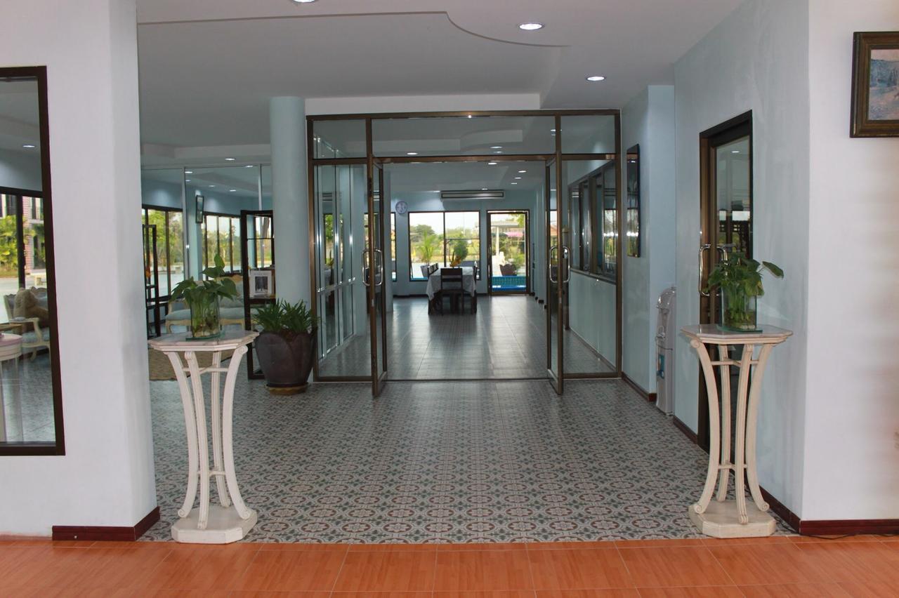 Menam Resort Nakhon Pathom Luaran gambar