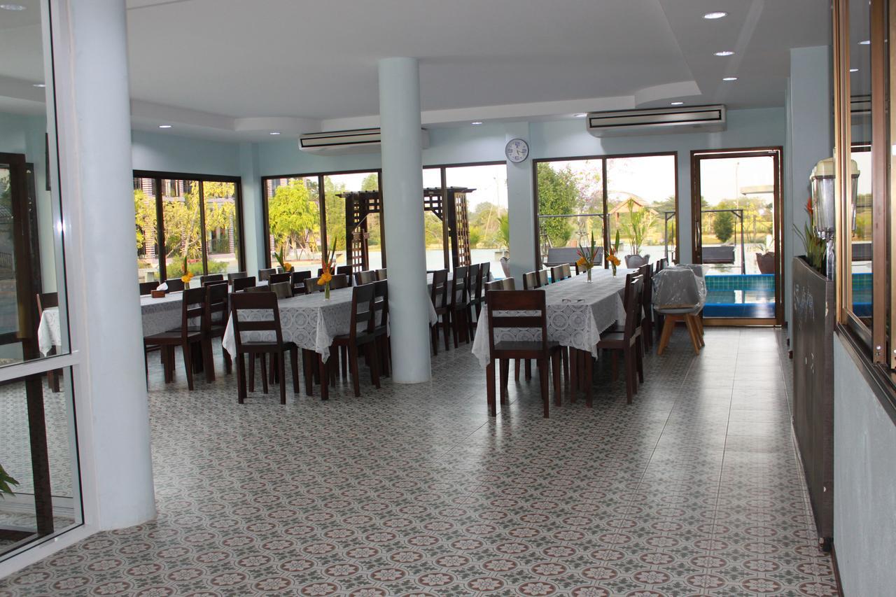 Menam Resort Nakhon Pathom Luaran gambar