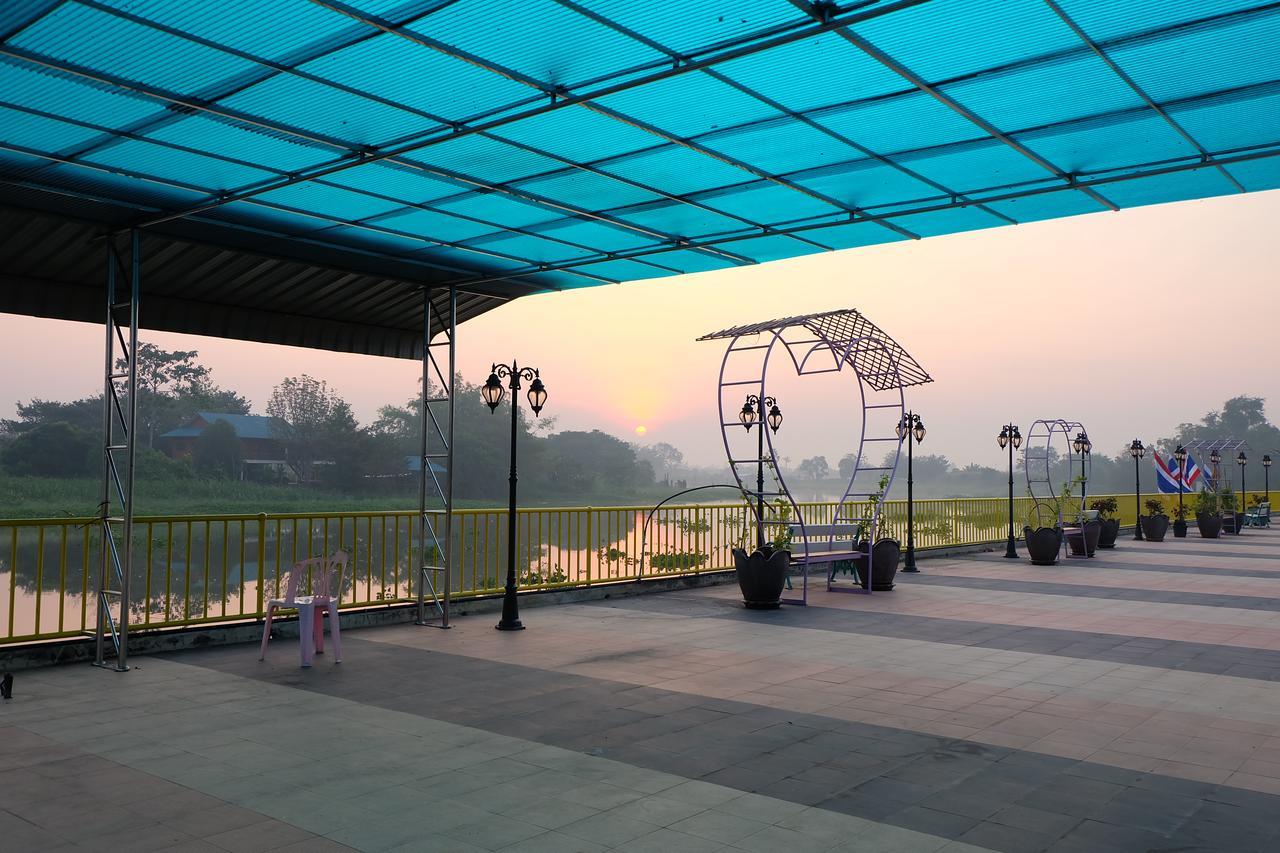 Menam Resort Nakhon Pathom Luaran gambar