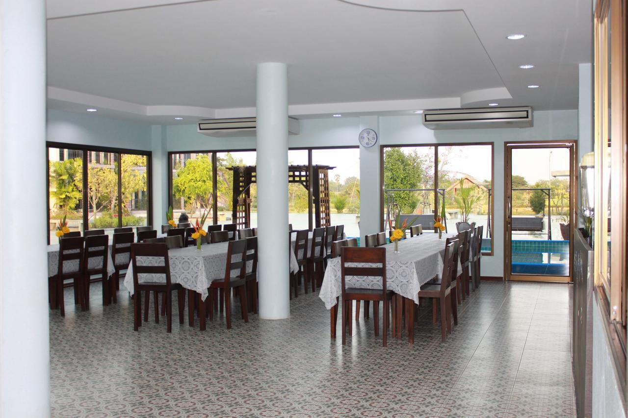 Menam Resort Nakhon Pathom Luaran gambar